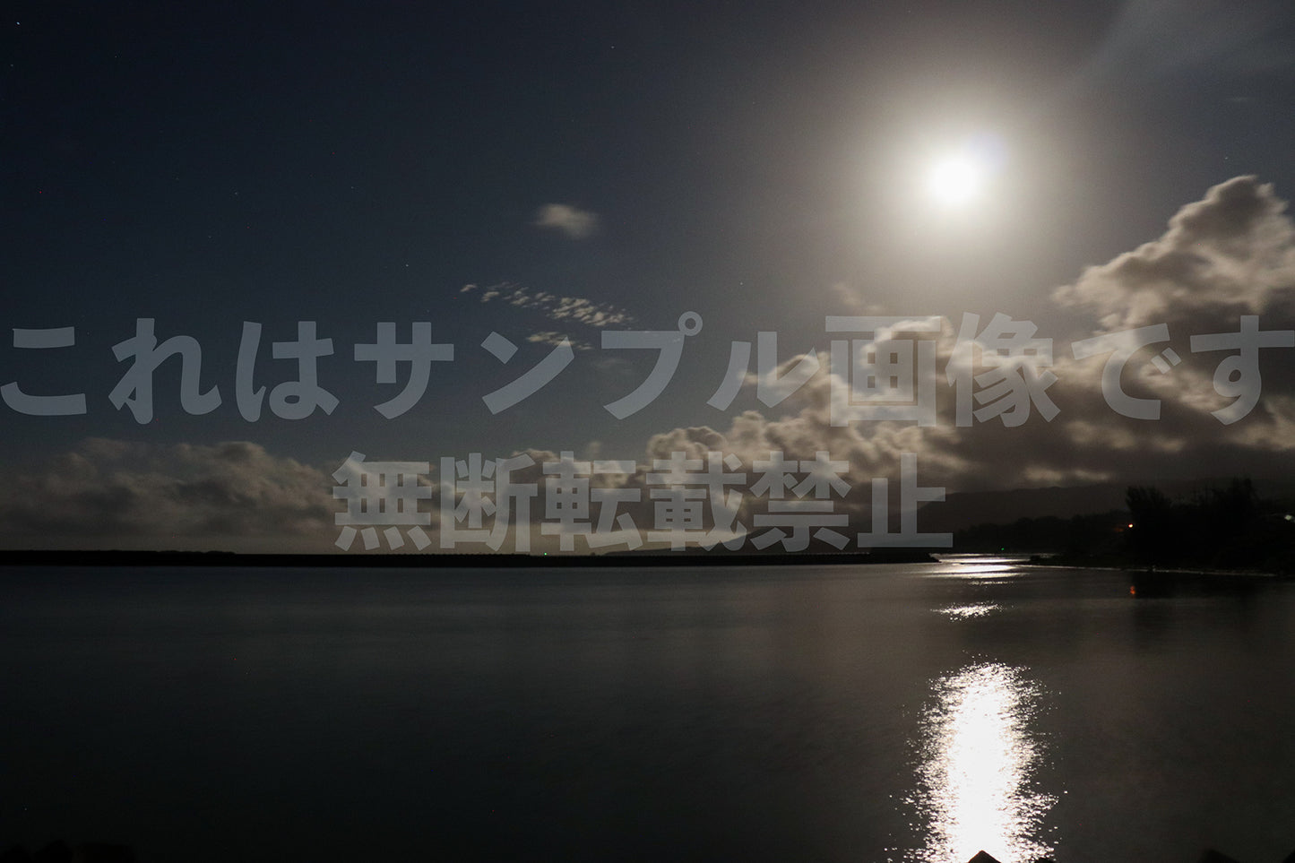 月と海_2