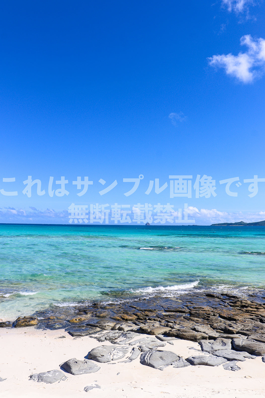 エメラルドグリーンの海_5